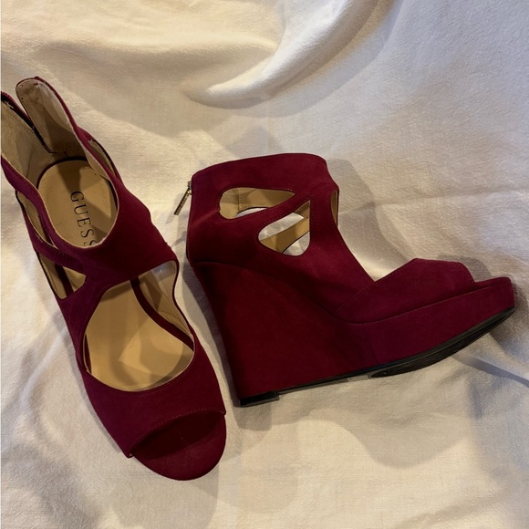Guess Suede Platform Heels - Picture 3 of 6